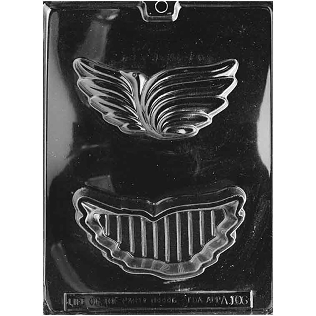 Bird in Flight Pour Box Chocolate Mold Elegant Wing Design for Beautiful Treats